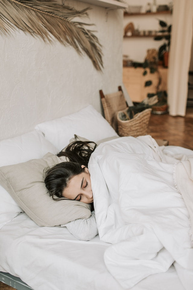 Tipps für erholsamen Schlaf mit Echthaar Extensions