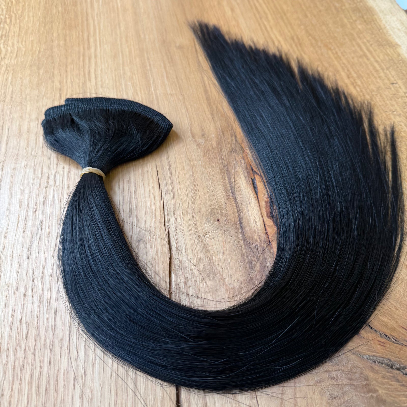 #1 Pechschwarz Echthaar Tressen/Weft 50 cm 60 Gramm